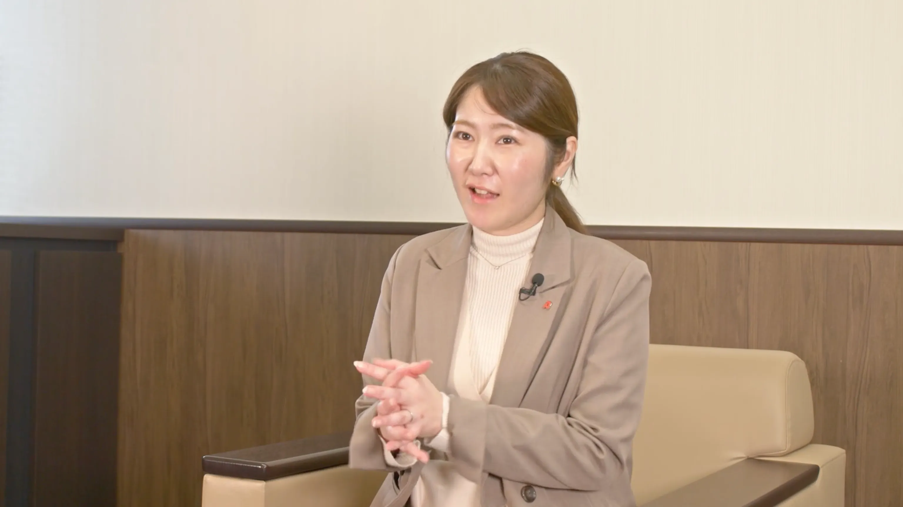りゅうせきで活躍している社員の特徴を語る翁長さん