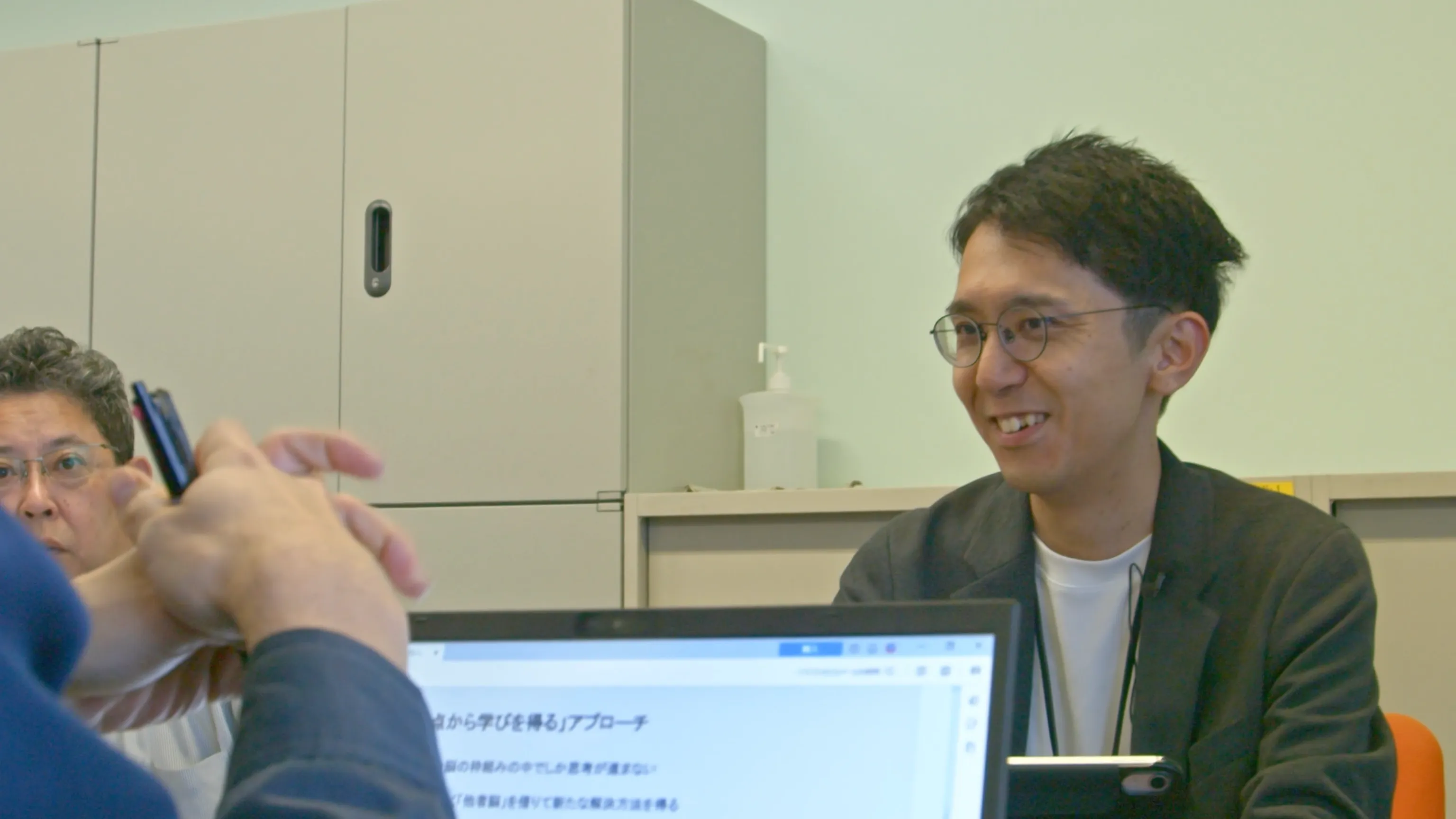 現在の仕事内容を語る上原さん